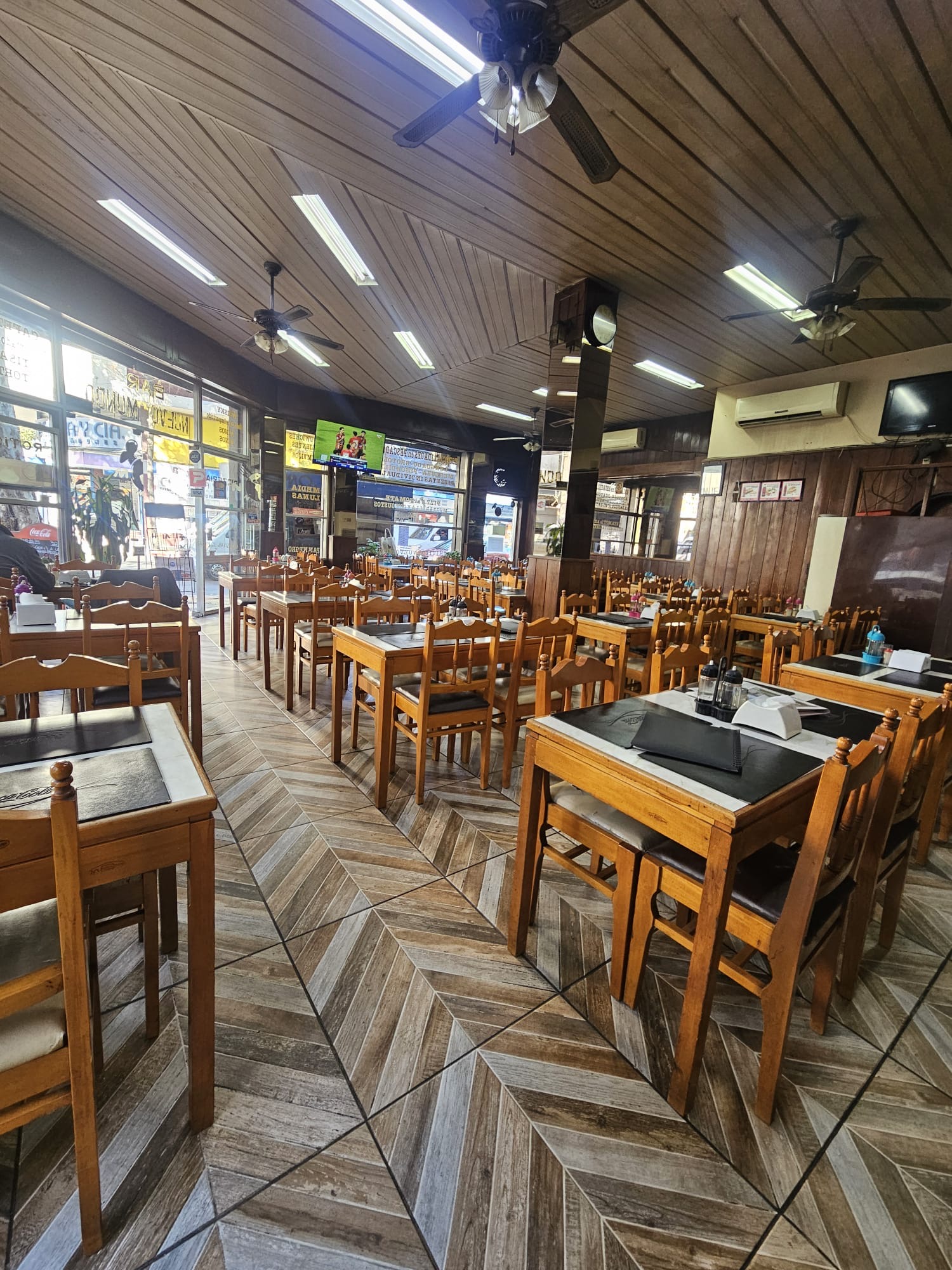 Local En El Centro De Montevideo - Imagen 2